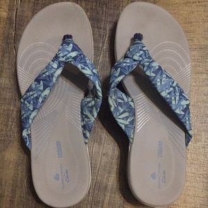 Cloudsteppers by Clarks